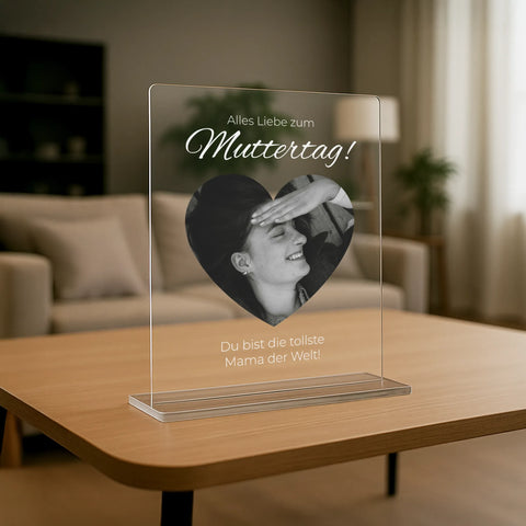 Geschenk zum Muttertag – personalisiertes Acrylglas "Herzensmama"
