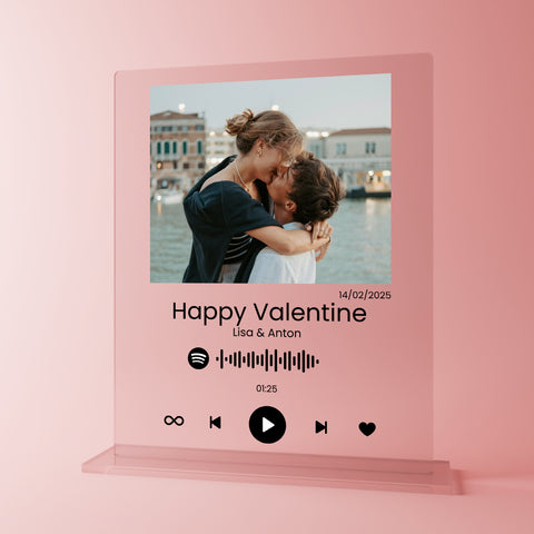 Geschenk zum Valentinstag – personalisiertes Acrylglas "Romantic song"