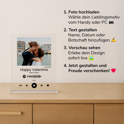Geschenk zum Valentinstag – personalisiertes Acrylglas "Romantic song"