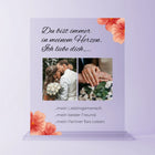 Personalisiertes Acrylglas mit Hochzeitsfotos und Liebestext – romantisches Geschenk für den Partner mit Aufschrift ‚Du bist immer in meinem Herzen. Ich liebe dich…‘ sowie Fotos vom Brautpaar und Eheringen – ideales Geschenk zum Hochzeitstag oder Valentinstag